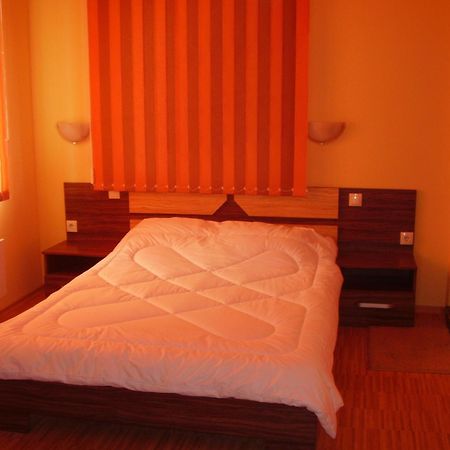 Guest House Goranovi Velingrado Exterior foto
