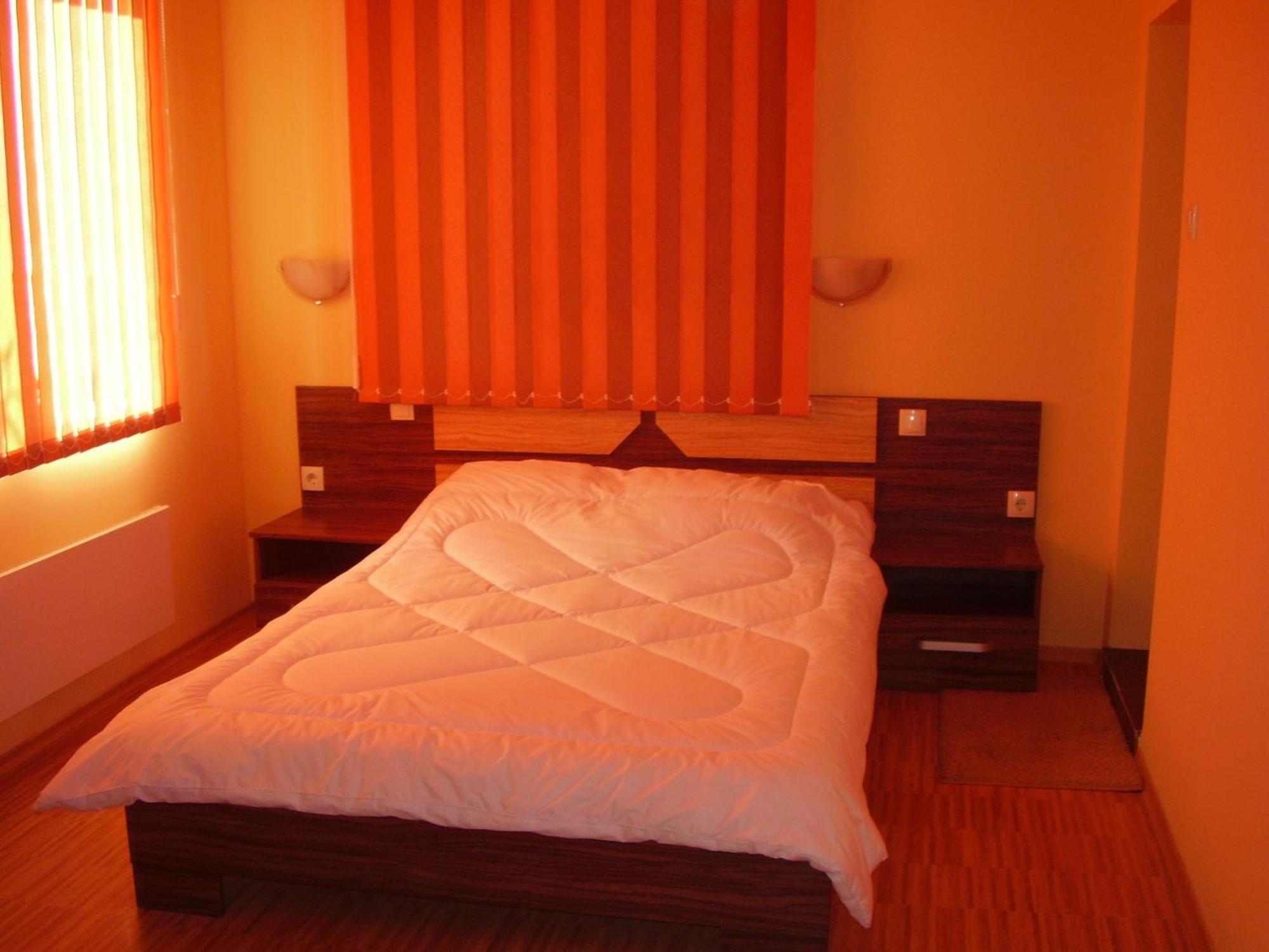 Guest House Goranovi Velingrado Exterior foto